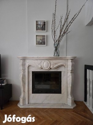 Kandalló márvány burkolat