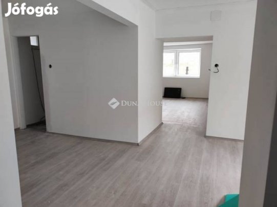 Kányai eladó 70 nm-es ház