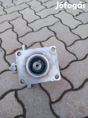 Kapálógép adapter 