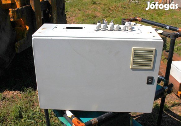 Kapcsolószekrény kötődoboz fali 1 ajtós Schneider ( 7189 )