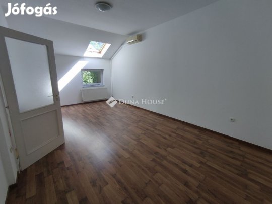 Kápolnásnyéki 43 nm-es lakás eladó