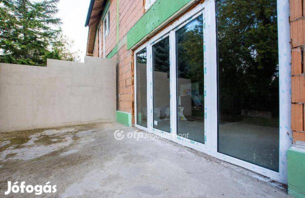 Kápolnásnyéki eladó 142 nm-es ház #4986711