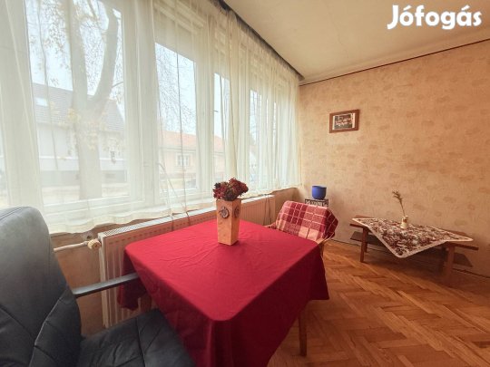 Kaposvár belvárosában lakás eladó