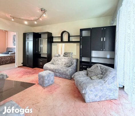 Kaposvár északi városrészében első emeleti lakás eladó