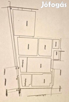 Kaposvár szívében lakás + üzlet eladó egyben