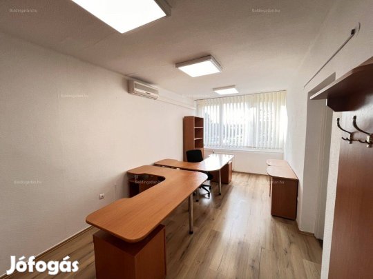 Kaposváron iroda kiadó