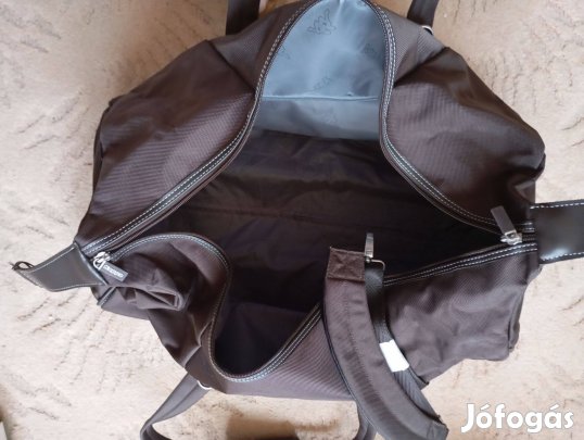 Kappa gurulós utazótáska