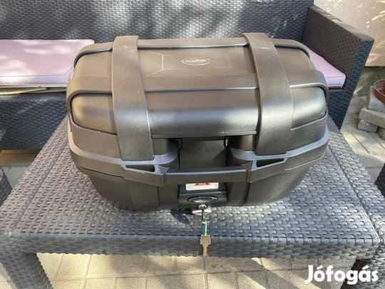 Kappa monokey fekete 52 literes doboz