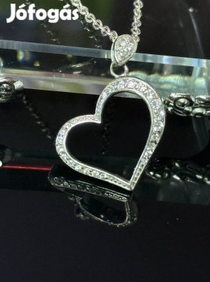 Káprázatos ezüst nyaklánc és Medál, cirkónia kövekkel
