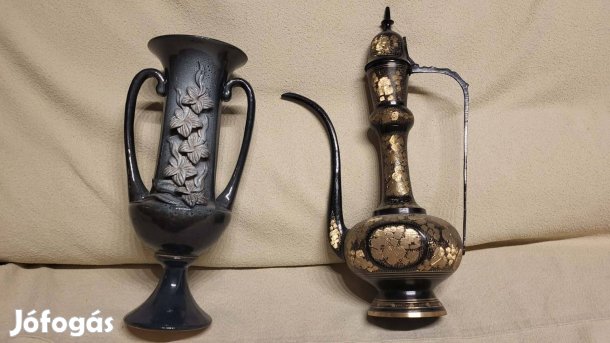 Kapri fekete kancsó és fekete díszes váza