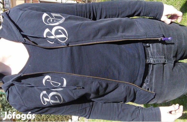 Kapucnis S fekete női S-es felső melegítő jogging