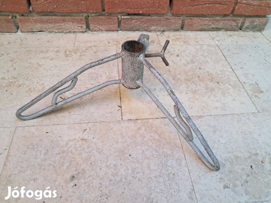 Karácsonyfa talp - kovácsoltvas