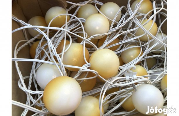 Karácsonyi gömb fényfüzér 5000 Ft