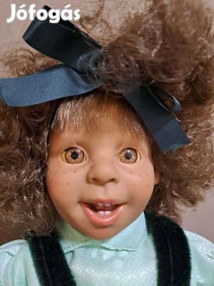 Karakterbaba,grimaszbaba,játékbaba