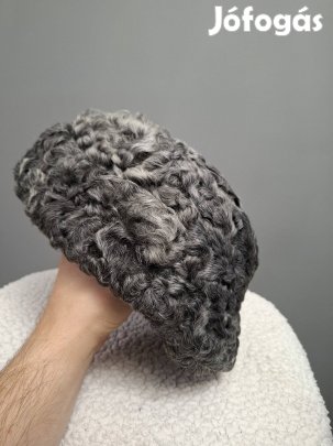 Karakül bunda sapka