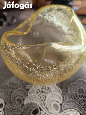 Karcagi fátyolüveg váza vagy kínáló/hamutál