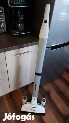 Karcher Ewm 2 padlótisztító, garancia.