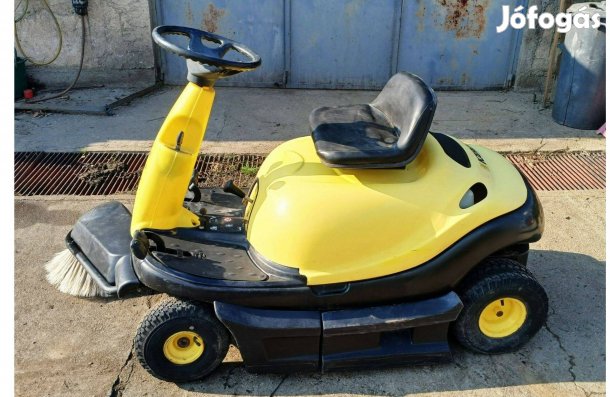 Karcher benzinmotoros önjáró seprőgép takarítógép porszívó térkő seprő