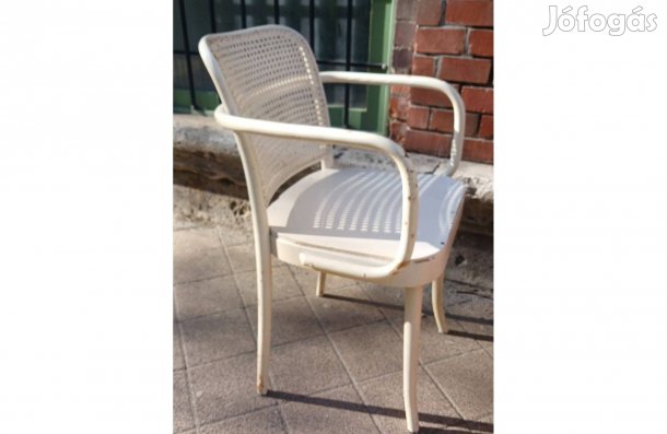 Karfás Thonet szék