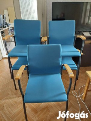 Karfás szék, magas háttámla