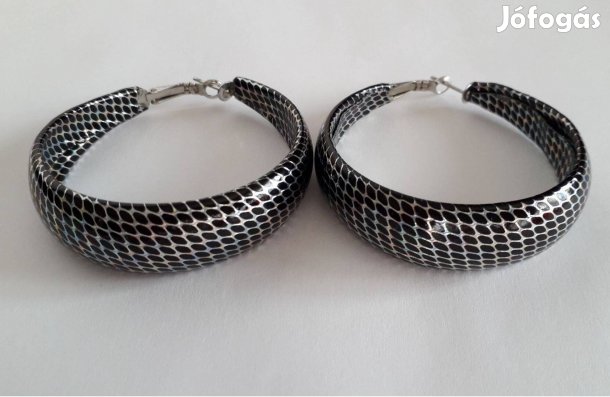 Karika fülbevaló 5 cm fekete-ezüst füli