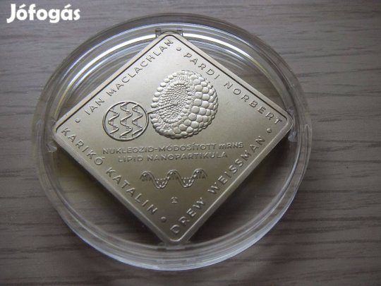 Karikó Katalin mRNS Vakcina 2022 Emlékérem Zárt Kapszulában