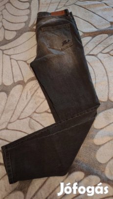 Karl Lagerfeld női farmer nadrág alig használt. M