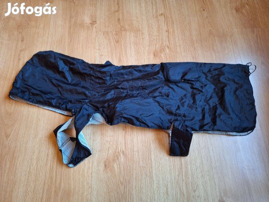 Karlie fekete eső / szélkabát középtermetű kutyára