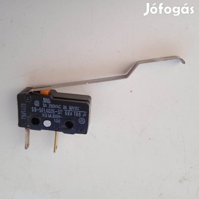 Karos mikrokapcsoló , 250 V , 3 A , használt , működik
