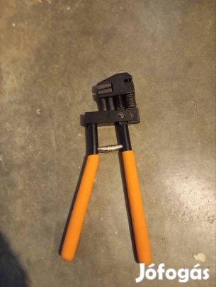 Karosszéria peremezo fogó 