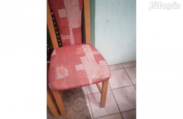 Kárpitozott étkezőszék