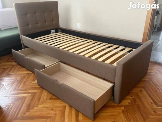 Kárpitozott gyerekágy ágyráccsal
