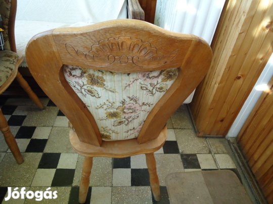 Kárpitozott székek