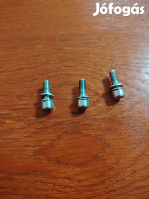 Kasei YD45E motor burkolat rögzítő csavar