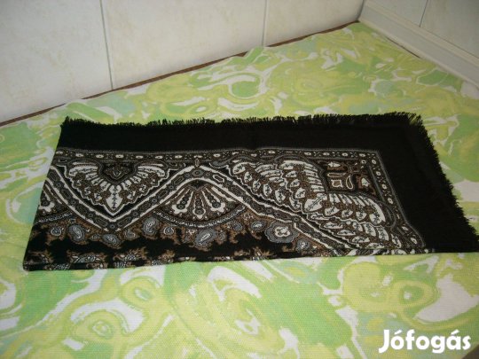 Kasmír kendő, kázsmér kendő, fej kendő