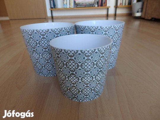 Kaspó 3 db együtt eladó