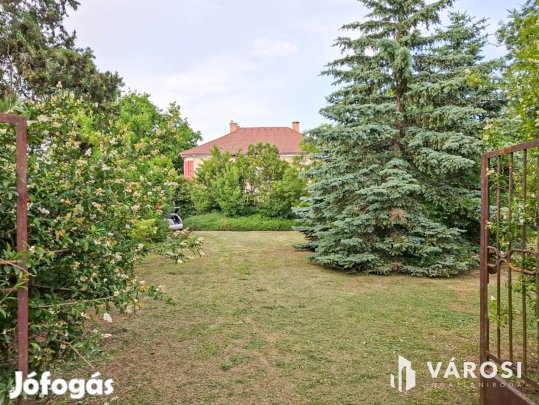 Kastélyból Álomotthont Hegyeshalom mellett