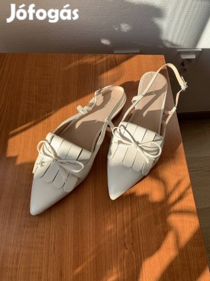 Kate Hray 40-es bézs új cipő