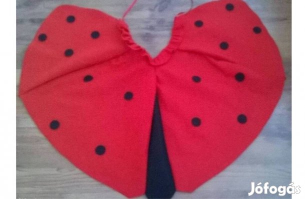 Katica jelmez, palást óvodás méret