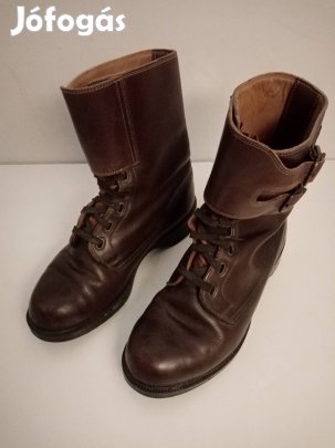 Katonai bakancs, surranó, 41-es méretű