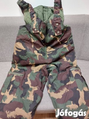 Katonai eje kantáros nadrág 54-es