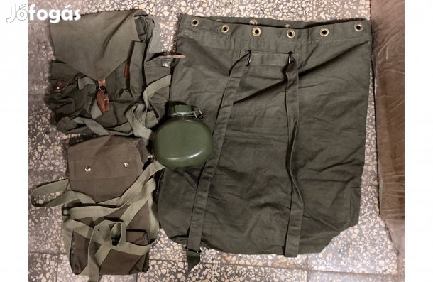 Katonai felszerelések