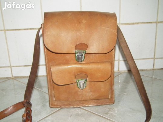 Katonai jellegű válltáska bőrtáska bőr táska nr.3