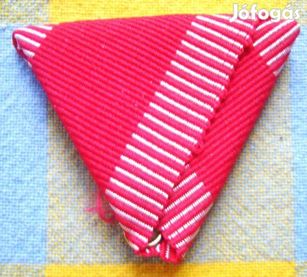 Katonai kitüntetések mellszalagjai UNC Modern Károly Cs.keresztt