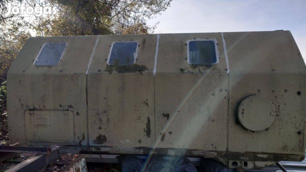 Katonai konténer bodé