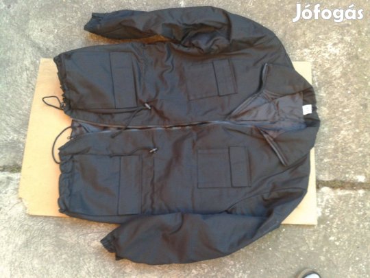 Katonai ruházat 48 52