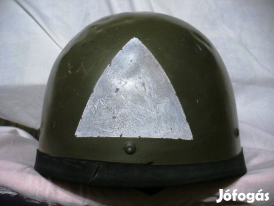 Katonai sisak rohamsisak