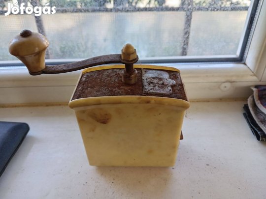 Kávé daráló kézi