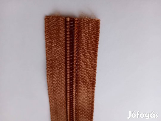 Kávébarna cipzár, új, folyóméterben