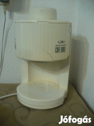 Kávéfőző Szarvasi